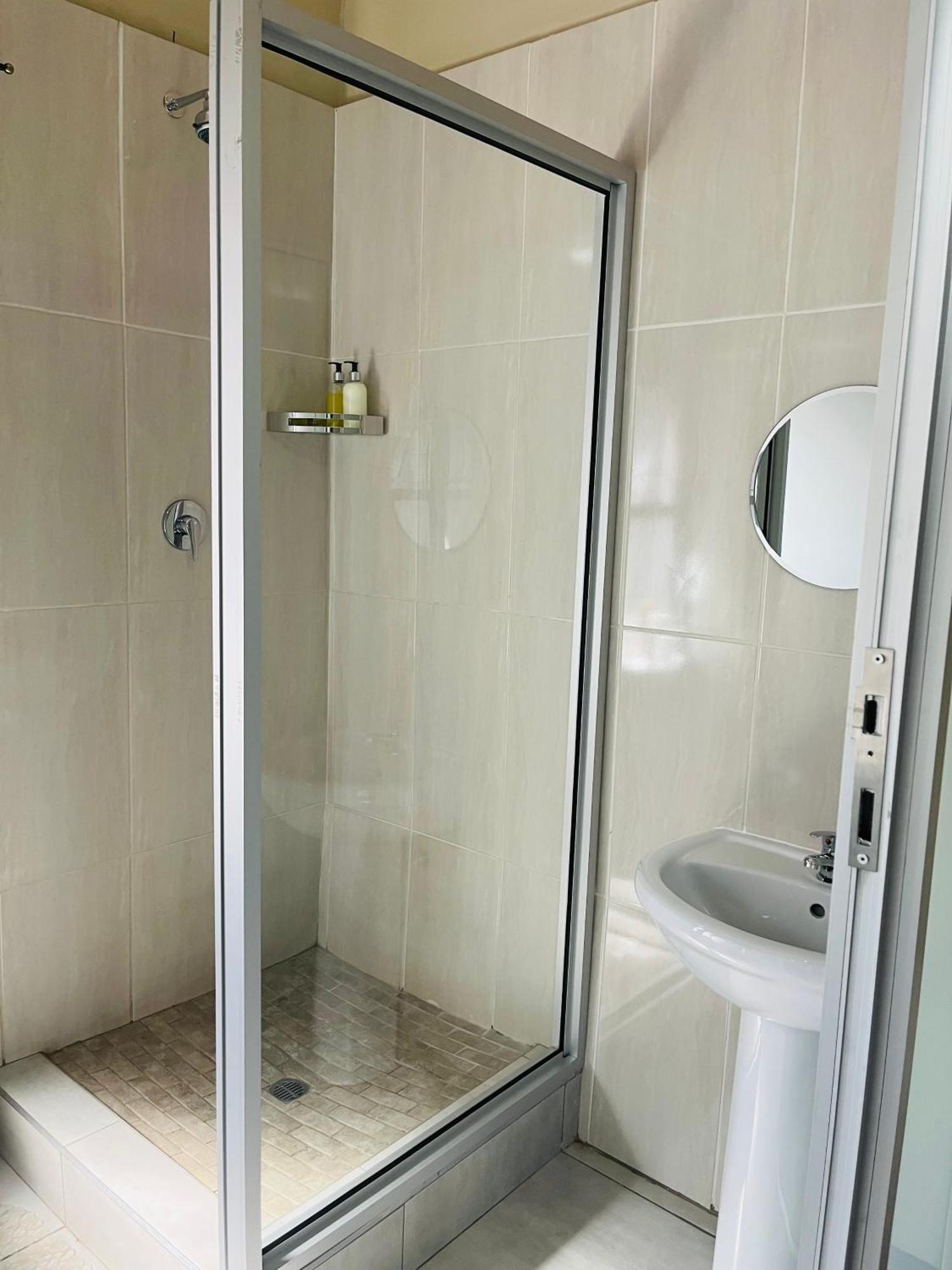 بلومفونتين St Eve Lodge & Spa المظهر الخارجي الصورة