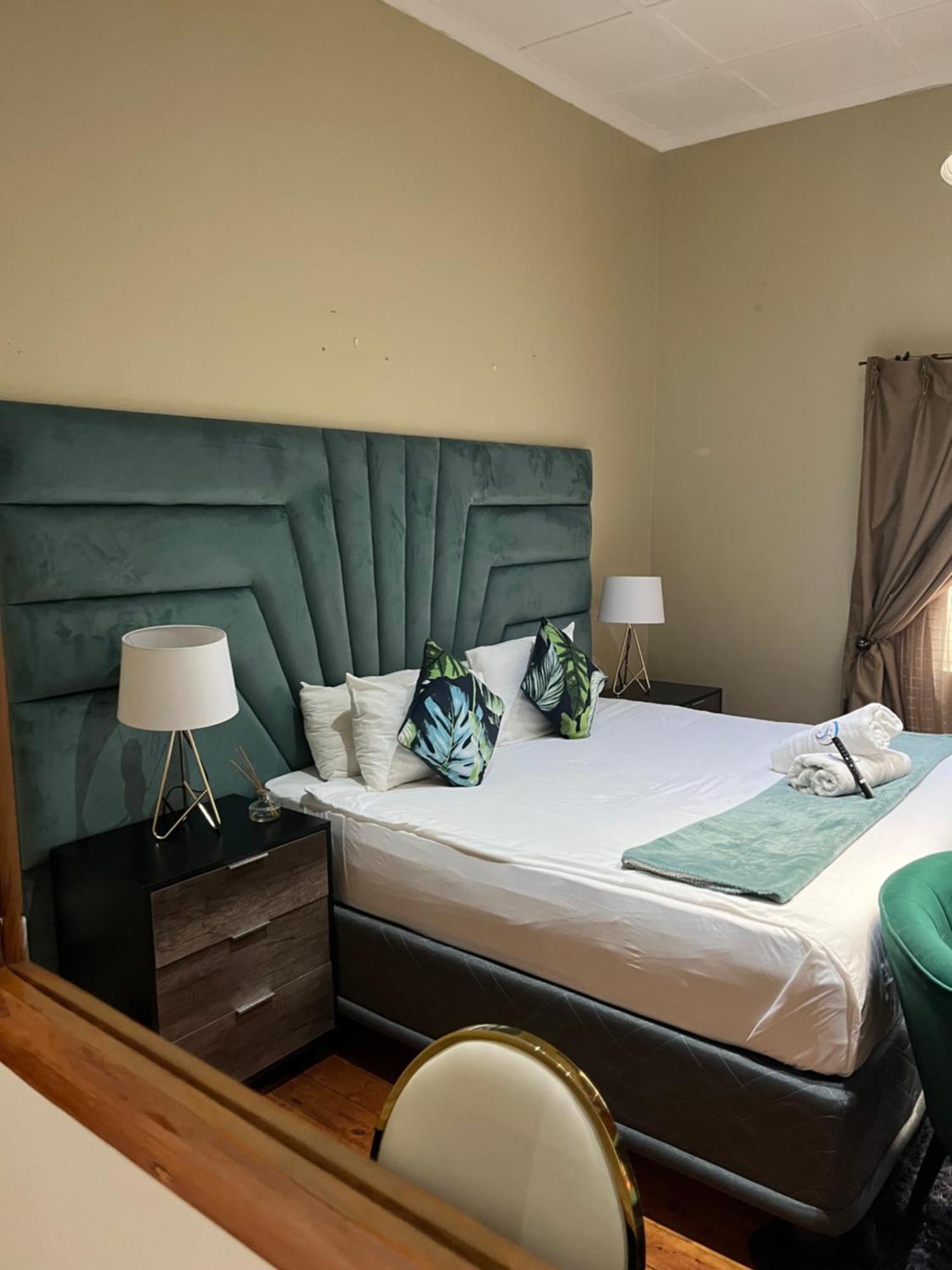 بلومفونتين St Eve Lodge & Spa المظهر الخارجي الصورة